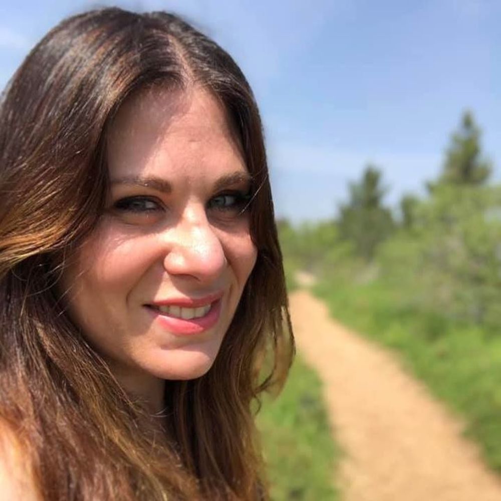 Meet your Posher, Sara